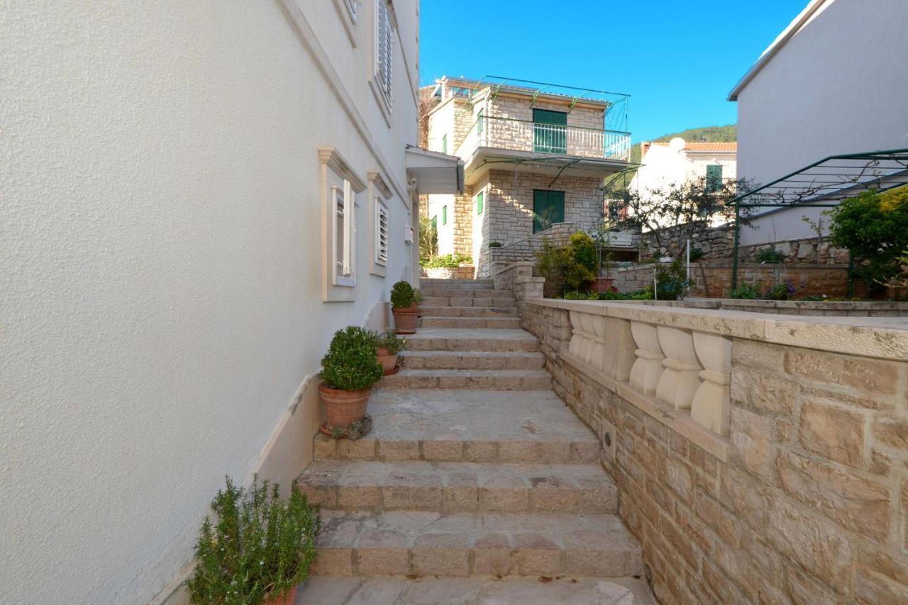 Apartments Newway Bol Kültér fotó