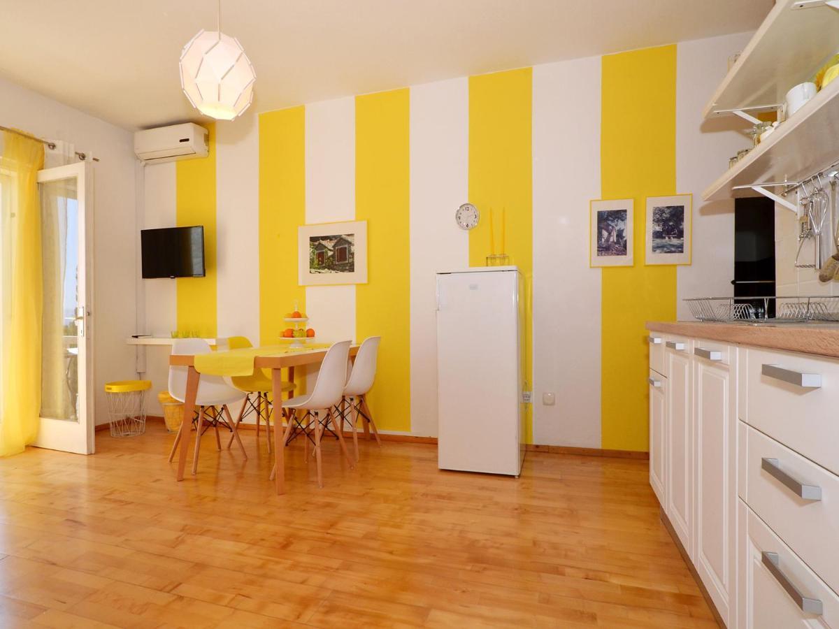 Apartments Newway Bol Kültér fotó